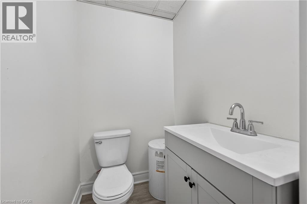 14 Ontario Street Unit# 1, Grimsby, Ontario  L3M 3G9 - Photo 7 - 40828069