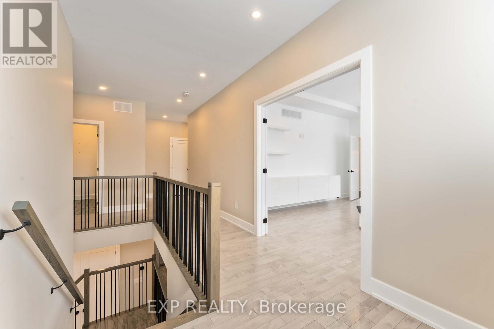 1961 Cedarlakes Way, Ottawa, Ontario  K4P 1P2 - Photo 16 - X12738860