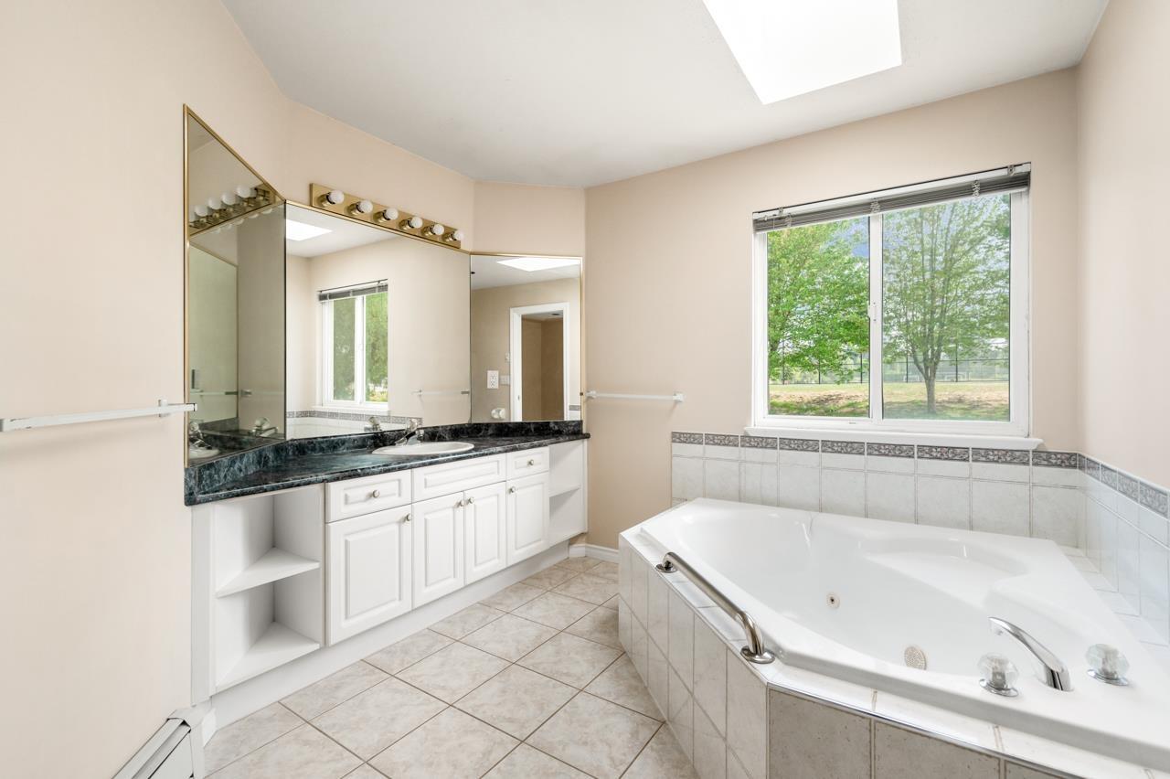 16988 103a Avenue, Surrey, British Columbia  V4N 4N9 - Photo 17 - R3107346