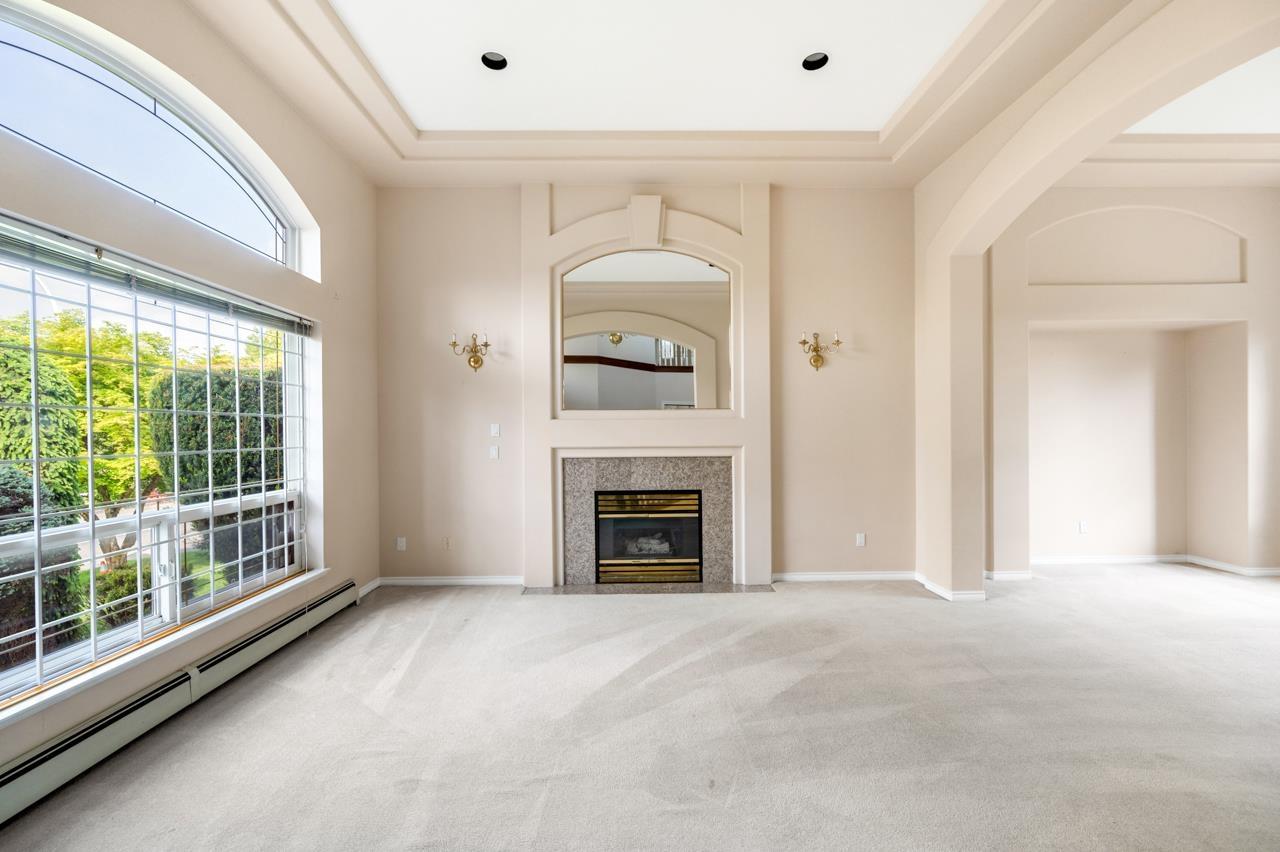 16988 103a Avenue, Surrey, British Columbia  V4N 4N9 - Photo 3 - R3107346