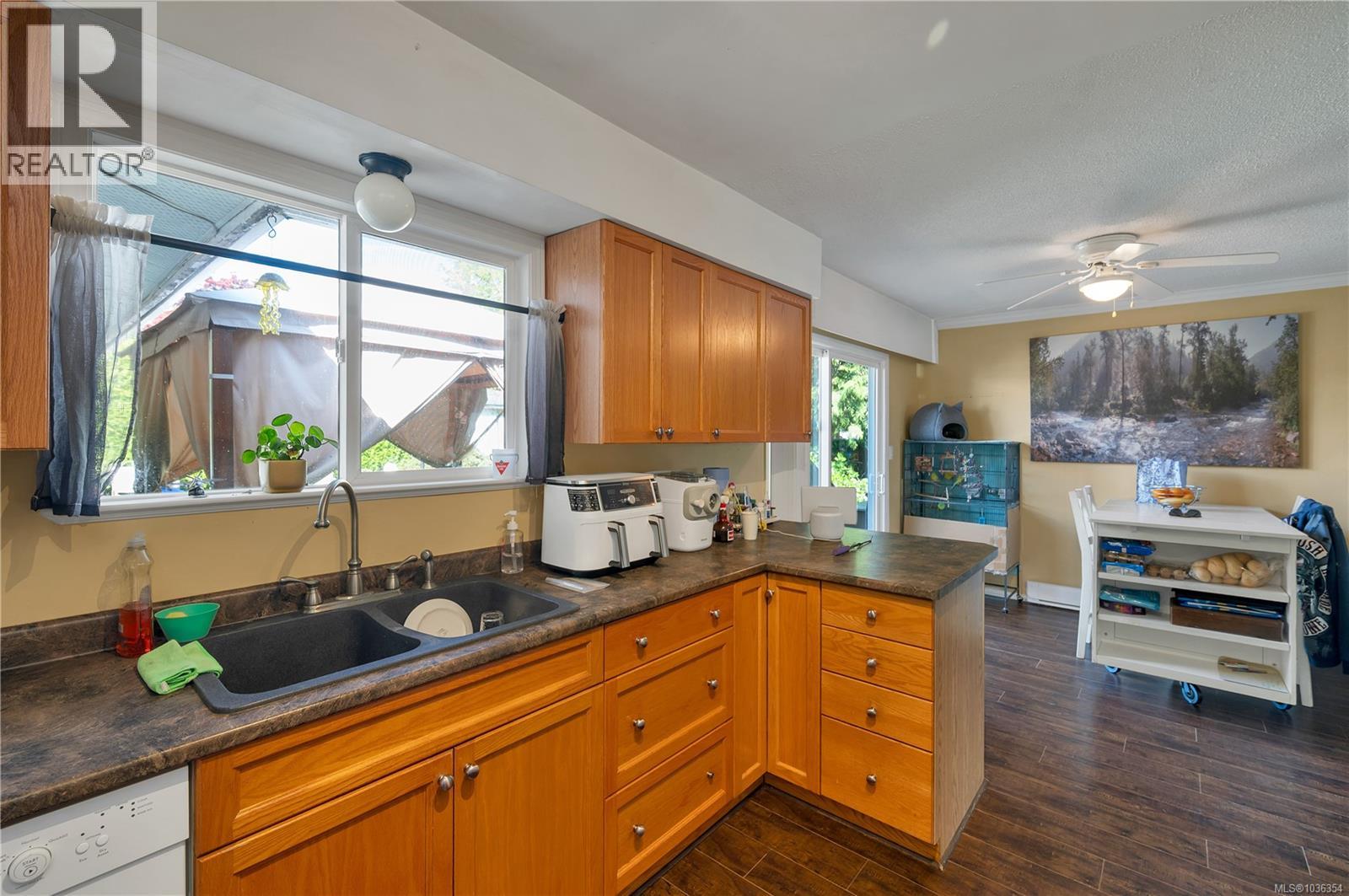 823 Kalmar Rd, Campbell River, British Columbia  V9W 2A1 - Photo 4 - 1036354