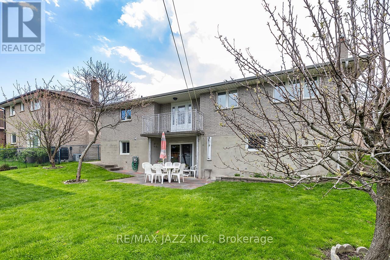 397 Fairlawn Street, Oshawa, Ontario  L1J 4R2 - Photo 29 - E13110356