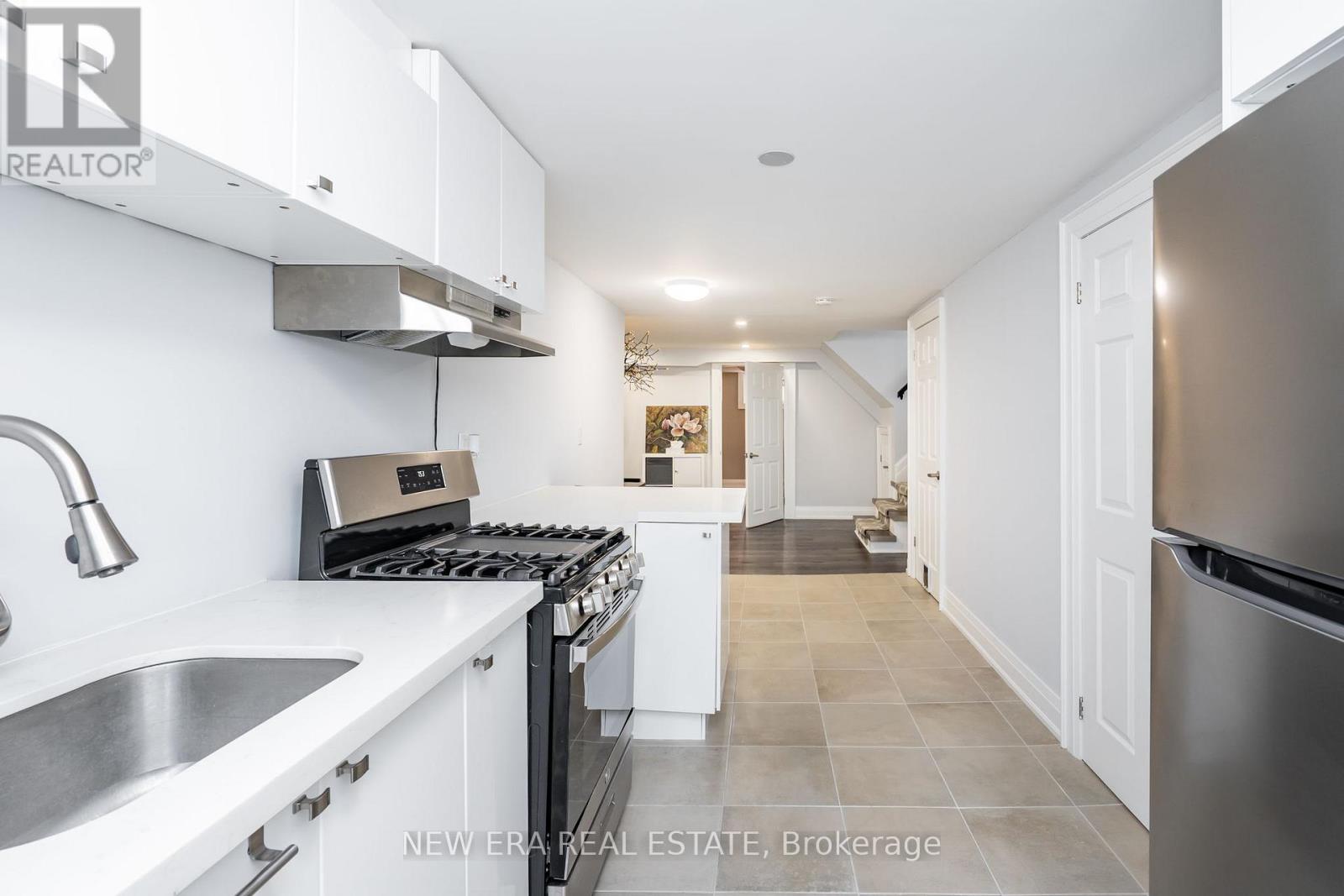 3515 Gallager Drive, Mississauga, Ontario  L5C 2N2 - Photo 38 - W13110314