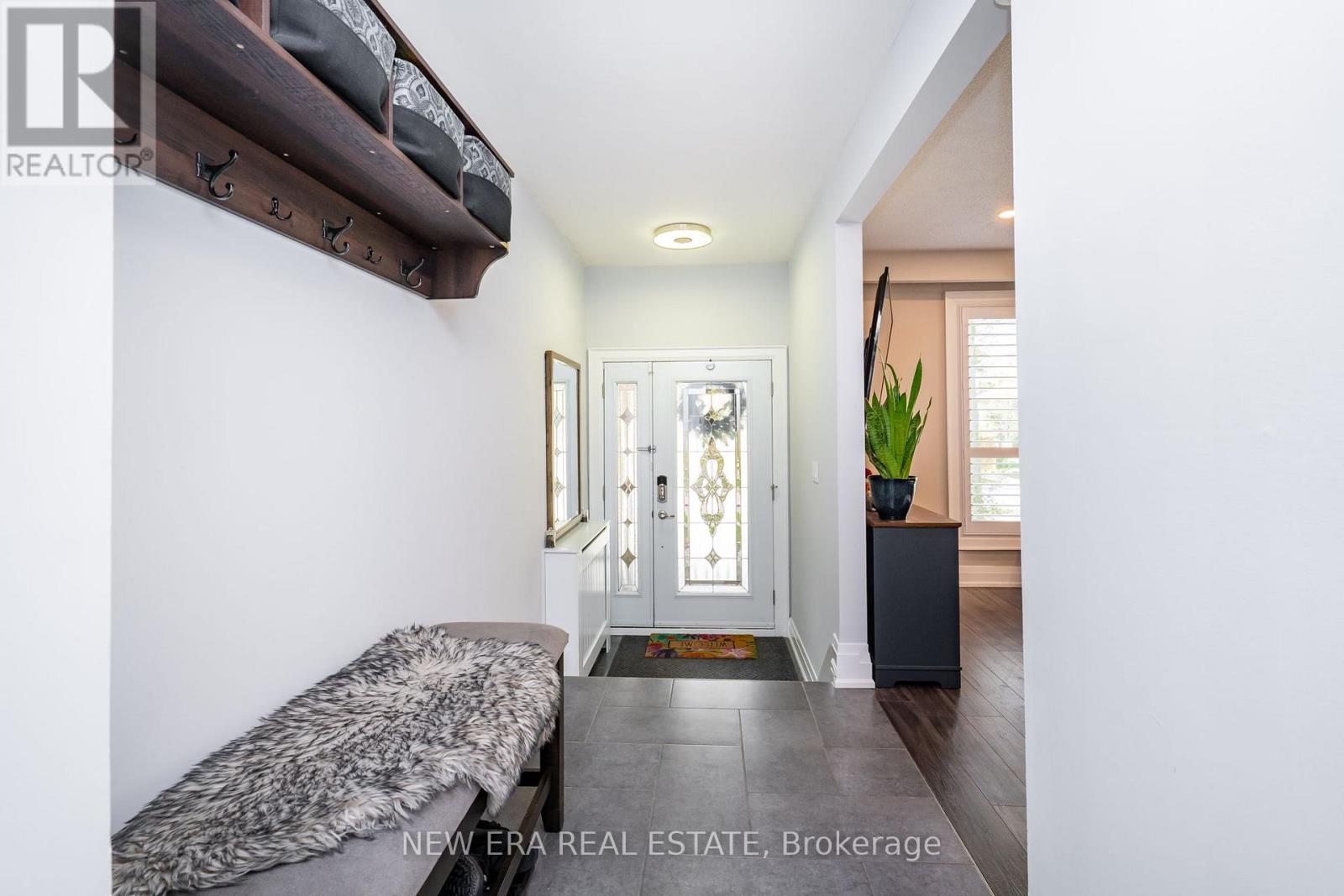 3515 Gallager Drive, Mississauga, Ontario  L5C 2N2 - Photo 9 - W13110314