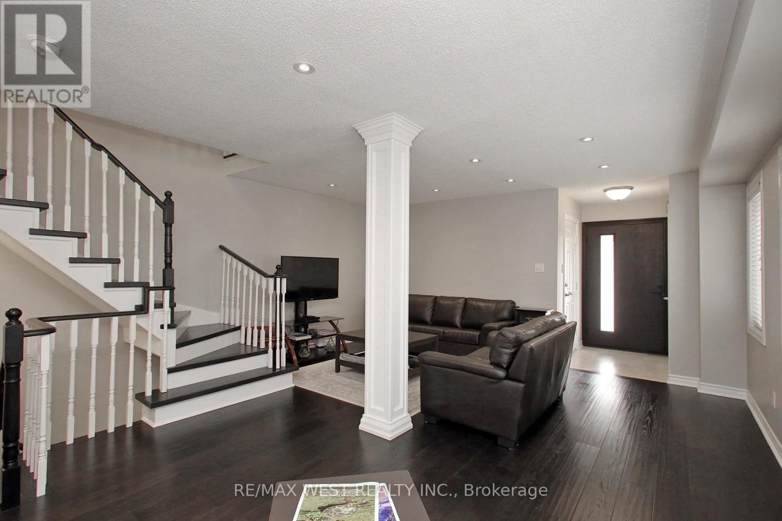 115 Grapevine Road, Caledon, Ontario  L7E 2M6 - Photo 6 - W13110330