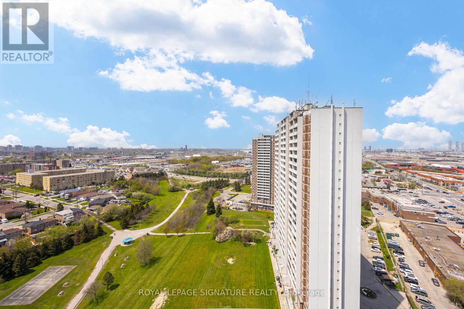 2309 - 3390 Weston Road, Toronto, Ontario  M9M 2X3 - Photo 32 - W13110370