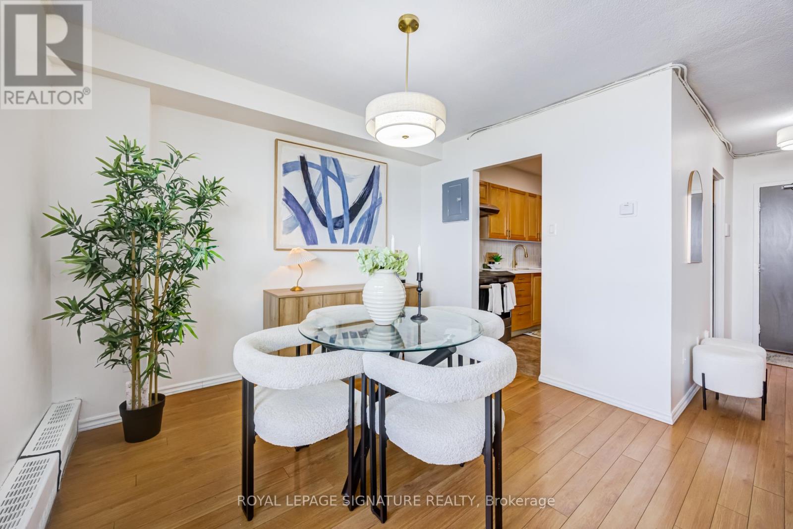 2309 - 3390 Weston Road, Toronto, Ontario  M9M 2X3 - Photo 7 - W13110370