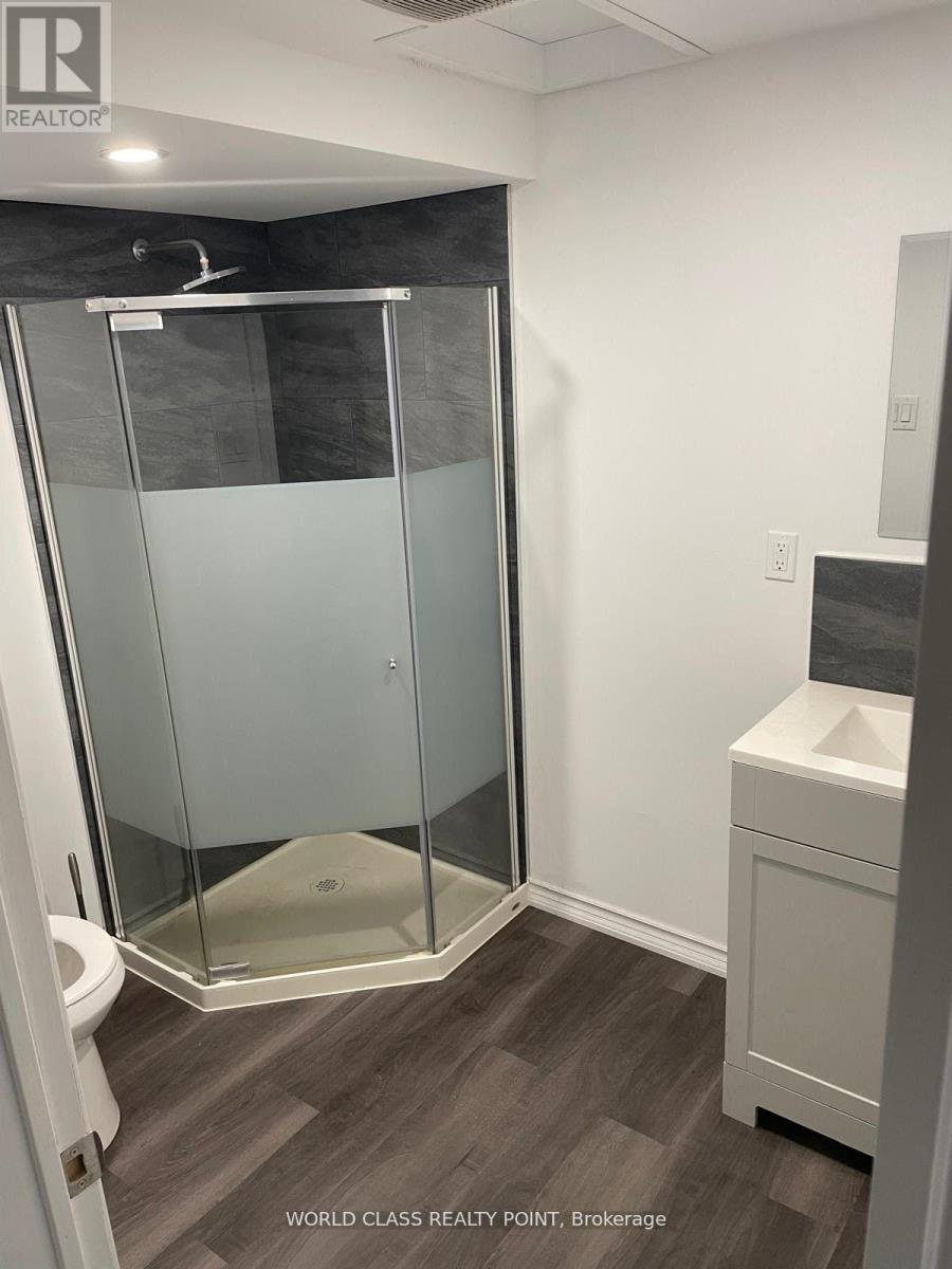9 Upper - 20 Claireport Crescent E, Toronto, Ontario  M9W 6P6 - Photo 3 - W13110440
