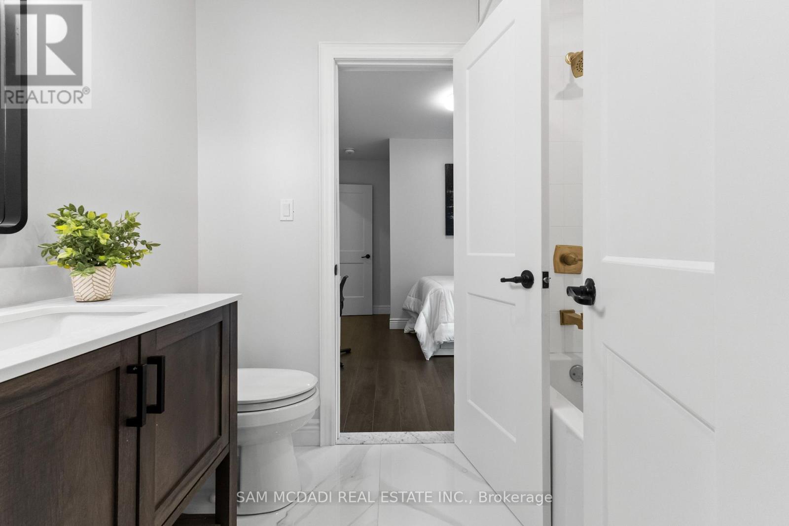 7209 Fayette Circle, Mississauga, Ontario  L5N 1Y5 - Photo 23 - W13110442