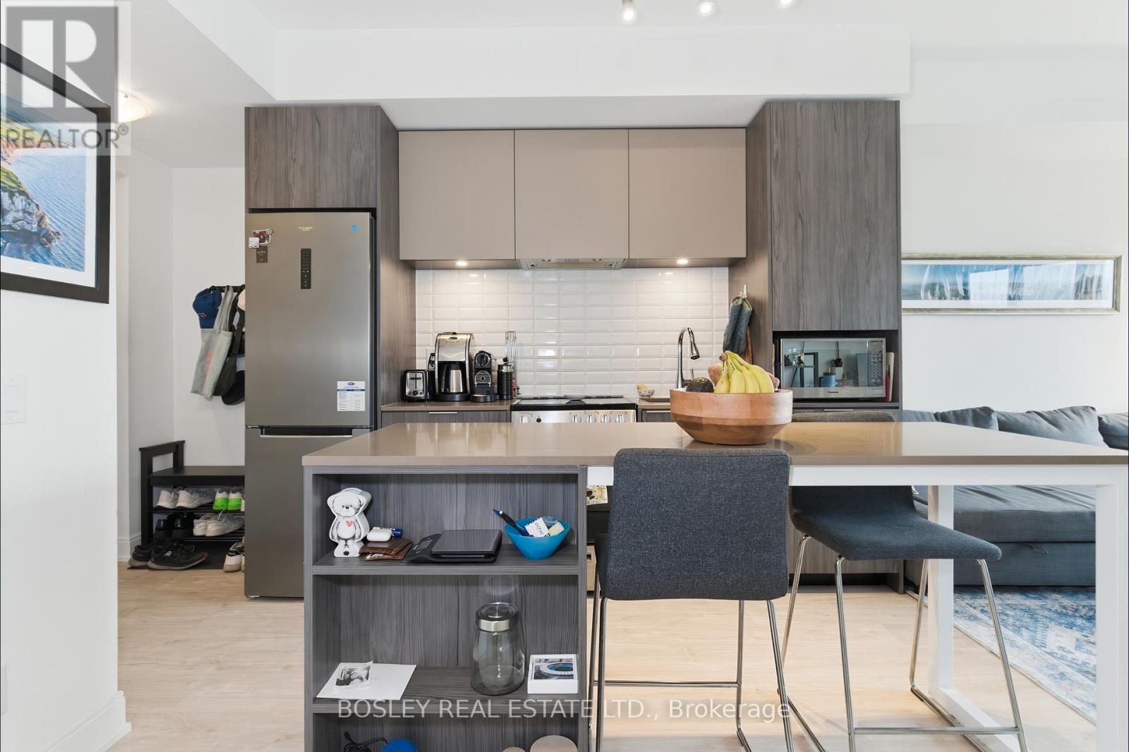1410 - 70 Annie Craig Drive, Toronto, Ontario  M8V 0C5 - Photo 5 - W13110460
