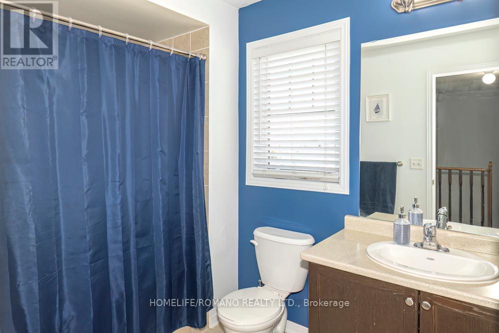 31 Davenhill Road, Brampton, Ontario  L6P 3E1 - Photo 19 - W13110556