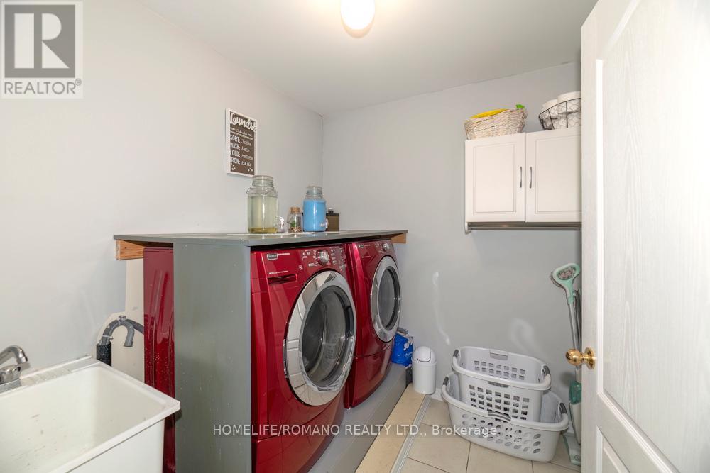 31 Davenhill Road, Brampton, Ontario  L6P 3E1 - Photo 20 - W13110556
