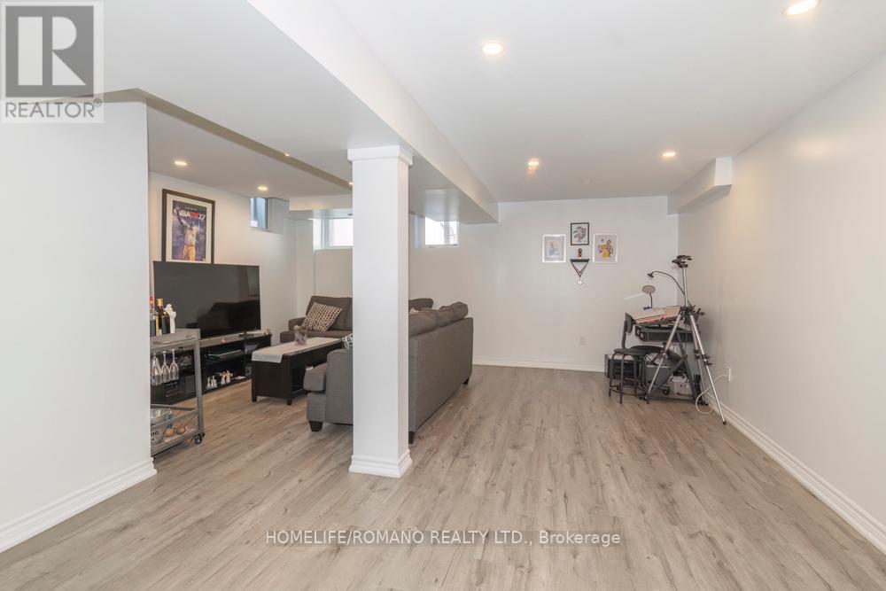 31 Davenhill Road, Brampton, Ontario  L6P 3E1 - Photo 21 - W13110556