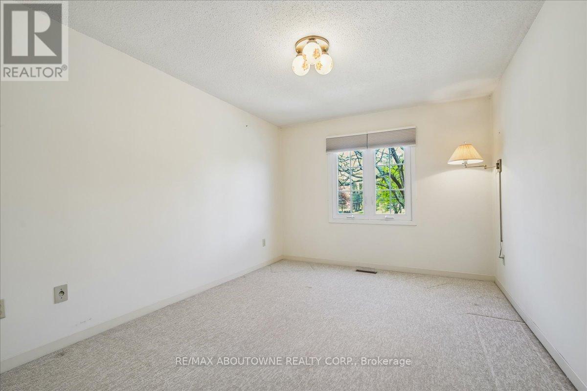 2330 Marine Drive, Oakville, Ontario  L6L 1C3 - Photo 31 - W13110560