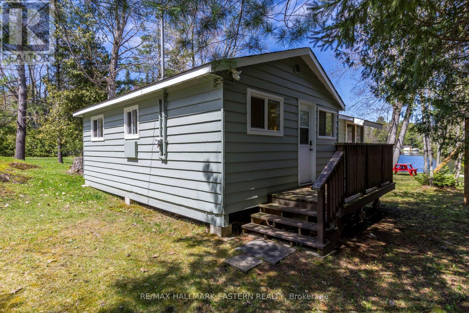1810 Hull Road, Douro-Dummer, Ontario  K0L 2H0 - Photo 3 - X13110338