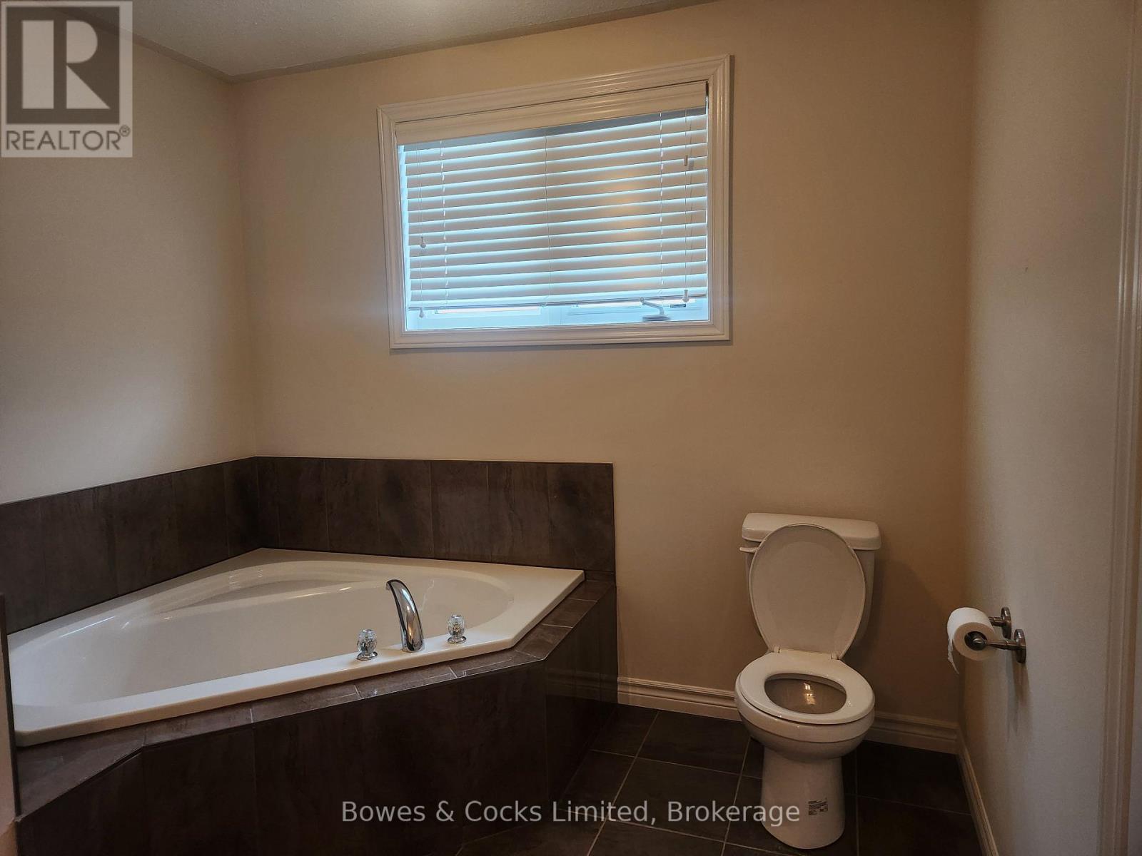 716 Sawmill Road, Peterborough, Ontario  K9L 0G3 - Photo 18 - X13110582