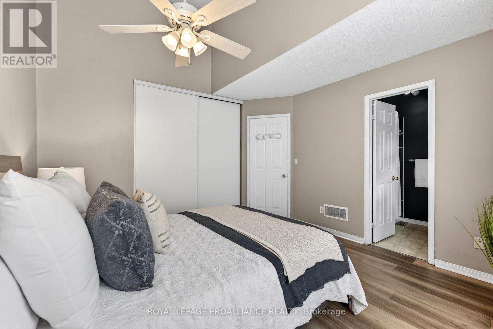 4 - 9 Progress Avenue, Belleville, Ontario  K8P 4Z3 - Photo 17 - X13110598
