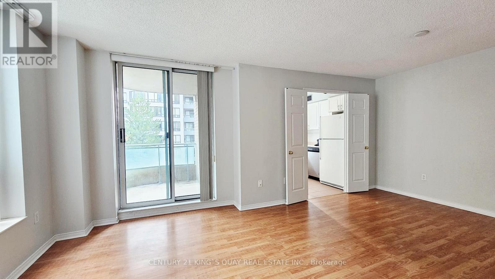 500 - 28 Pemberton Avenue, Toronto, Ontario  M2M 4L1 - Photo 11 - C13030096