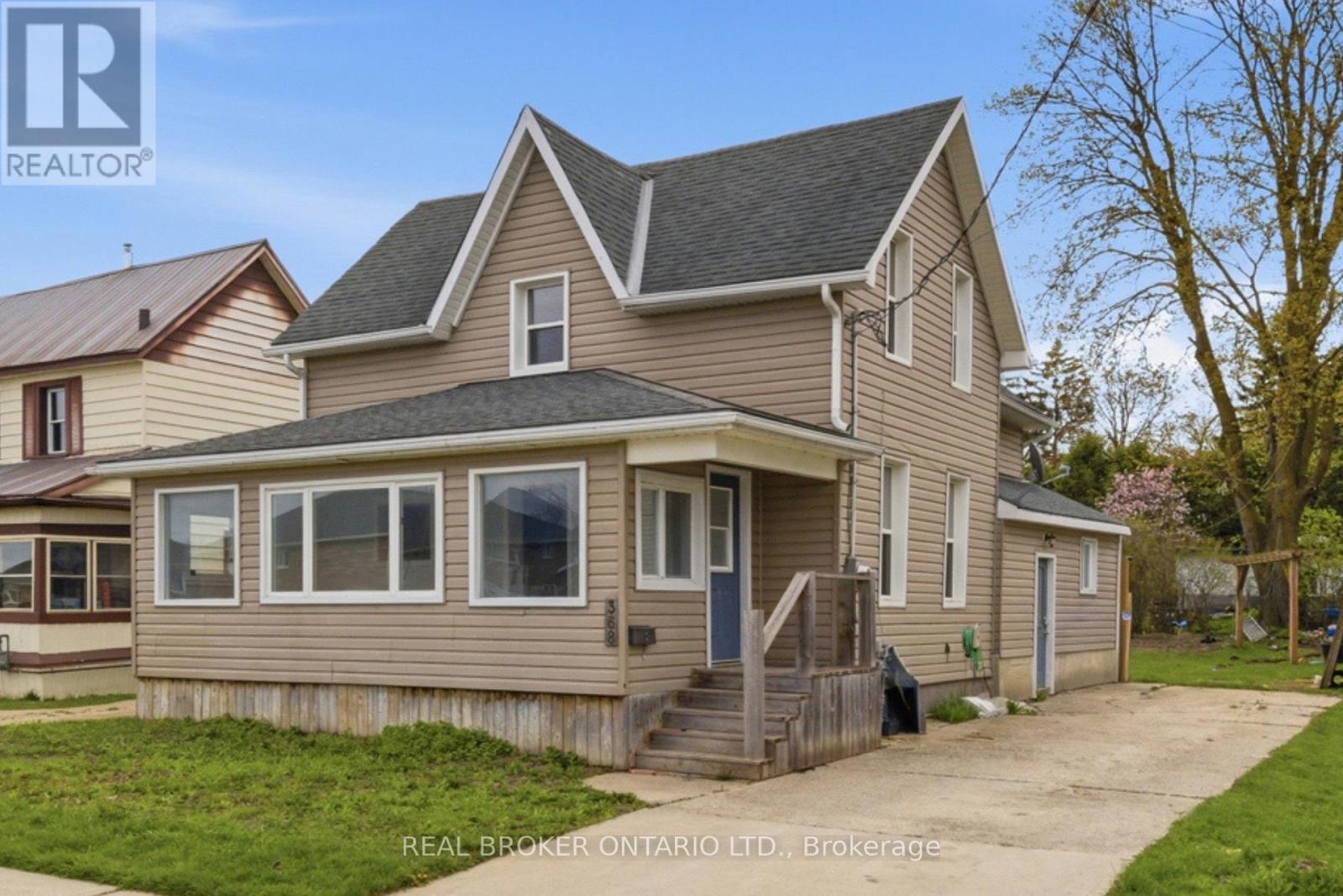 368 WELLINGTON AVENUE S, North Perth, Ontario