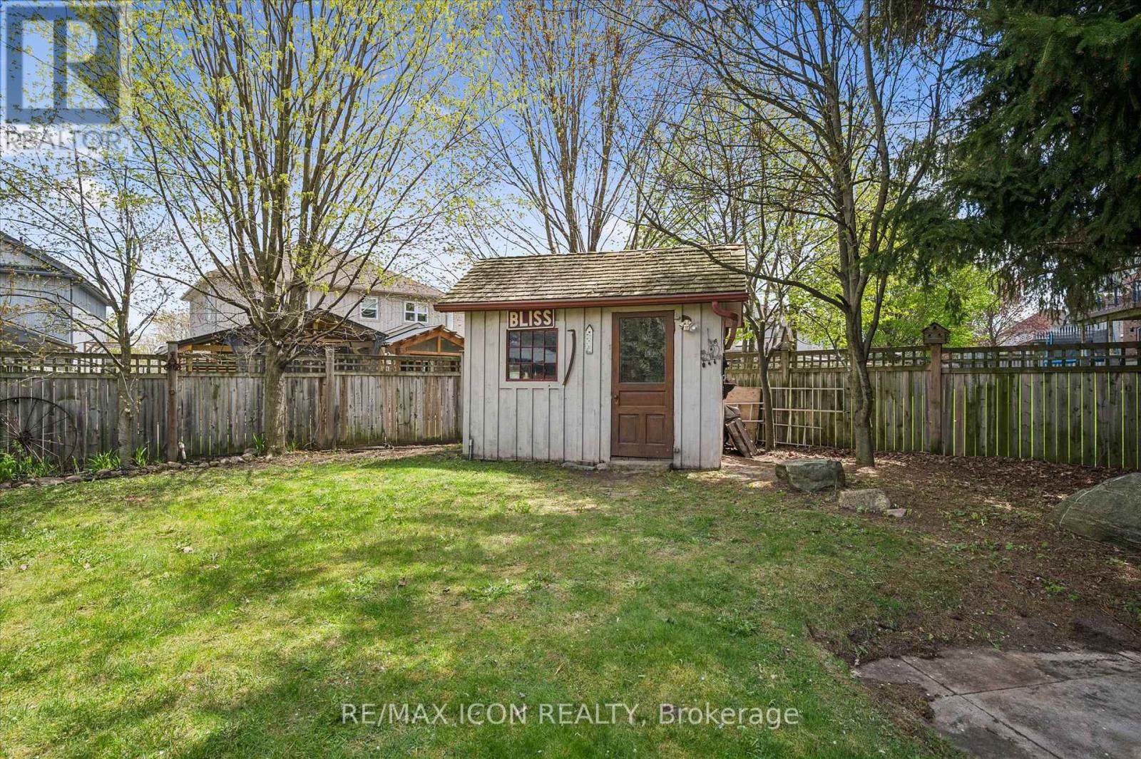 630 Robert Ferrie Drive, Kitchener, Ontario  N2P 2R4 - Photo 31 - X13110538