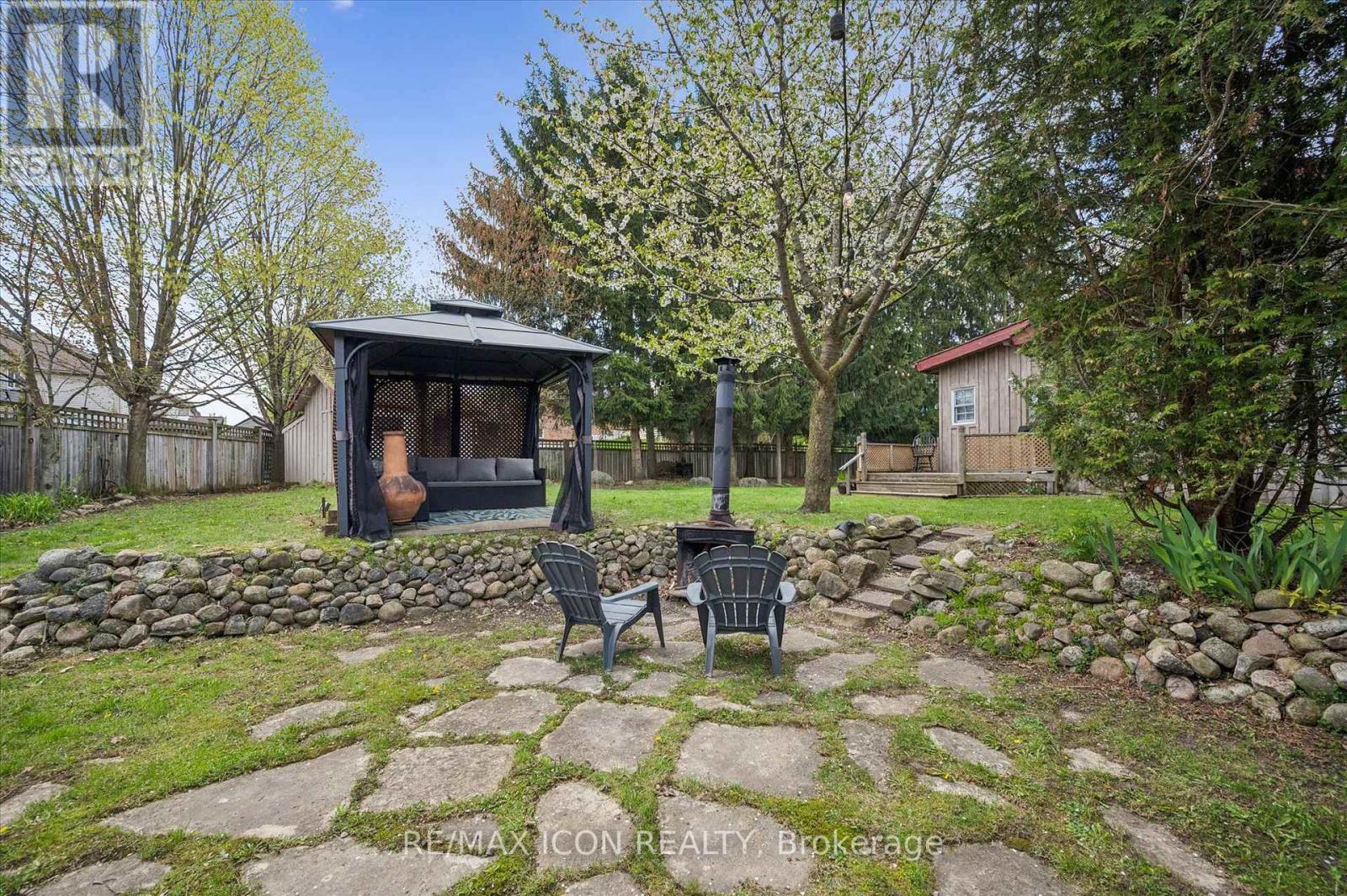 630 Robert Ferrie Drive, Kitchener, Ontario  N2P 2R4 - Photo 36 - X13110538