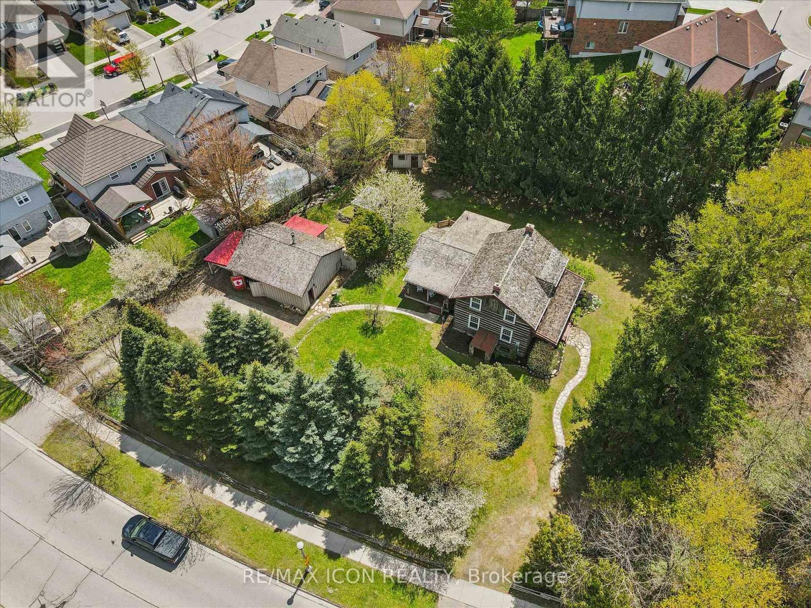 630 Robert Ferrie Drive, Kitchener, Ontario  N2P 2R4 - Photo 39 - X13110538
