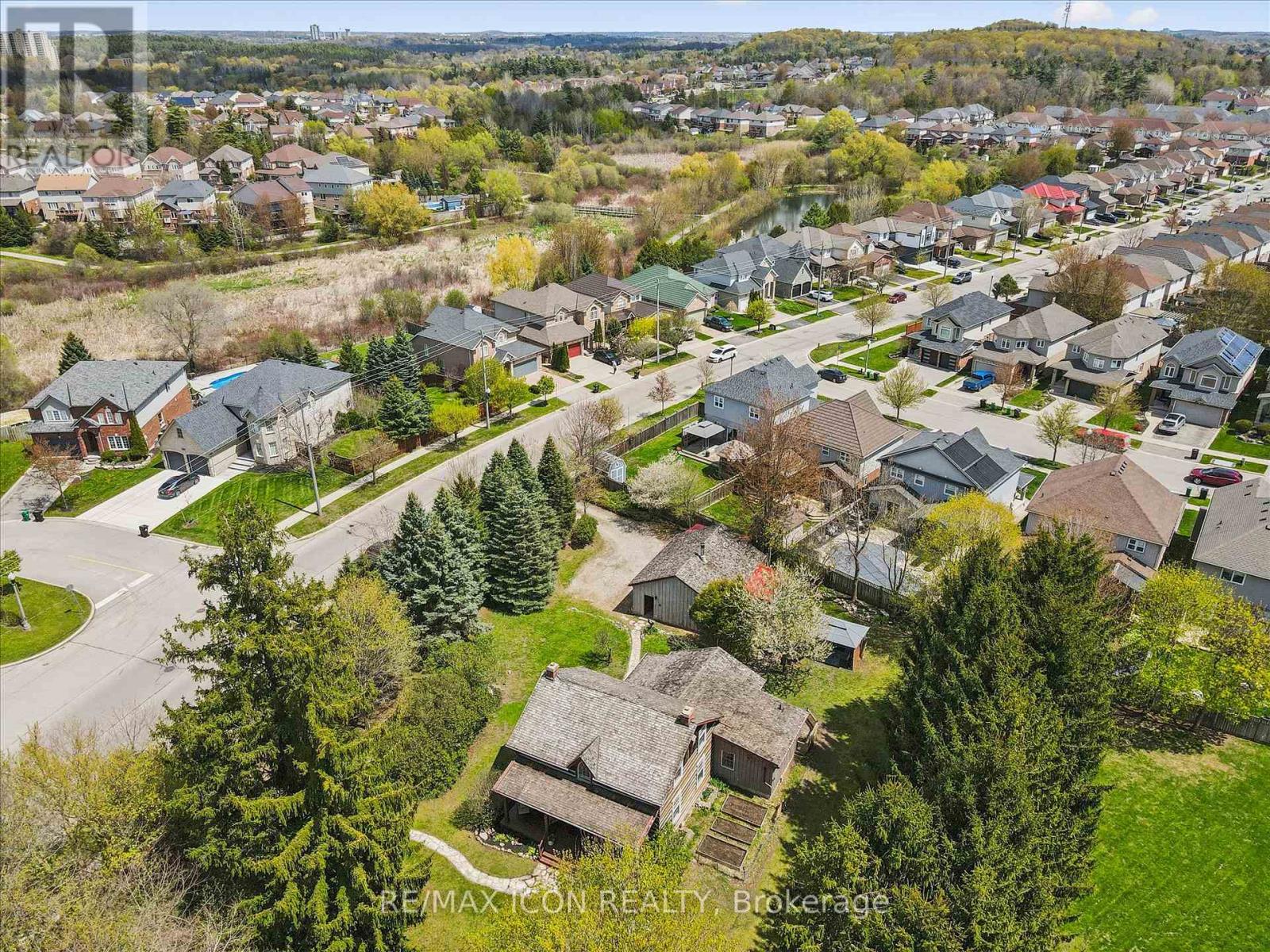 630 Robert Ferrie Drive, Kitchener, Ontario  N2P 2R4 - Photo 40 - X13110538