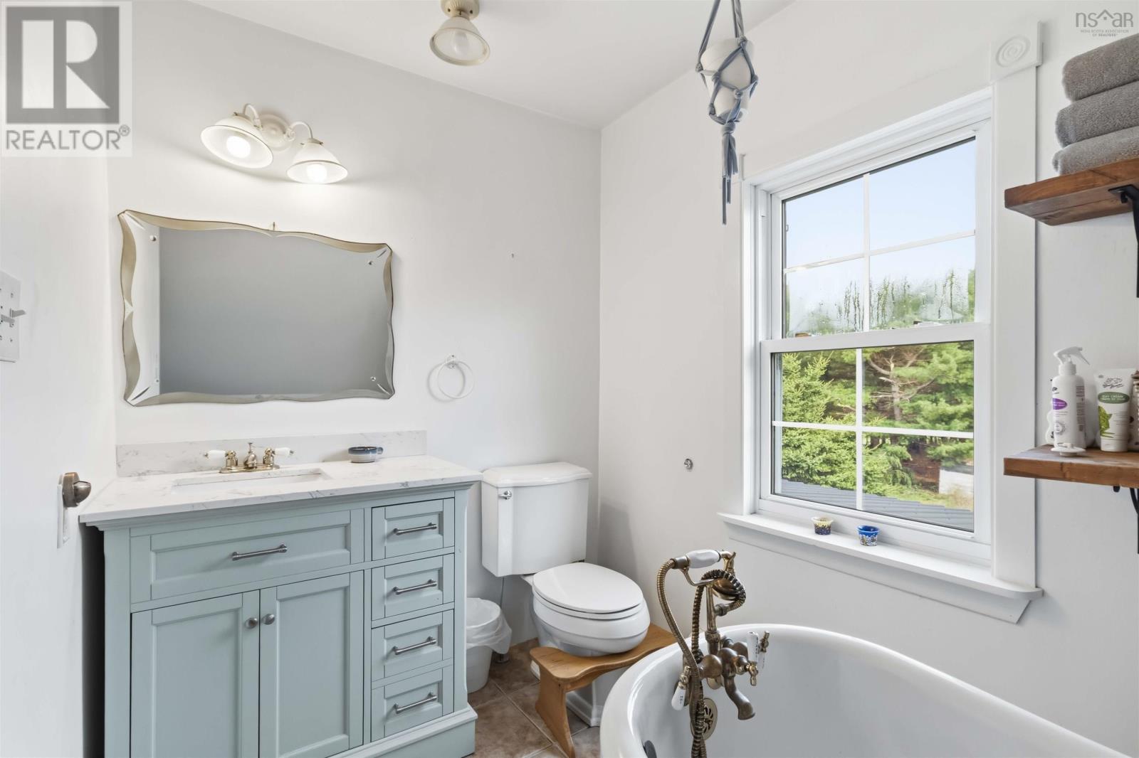 2557 Cornwall Road Road, Mahone Bay, Nova Scotia  B0J 2E0 - Photo 30 - 202610408