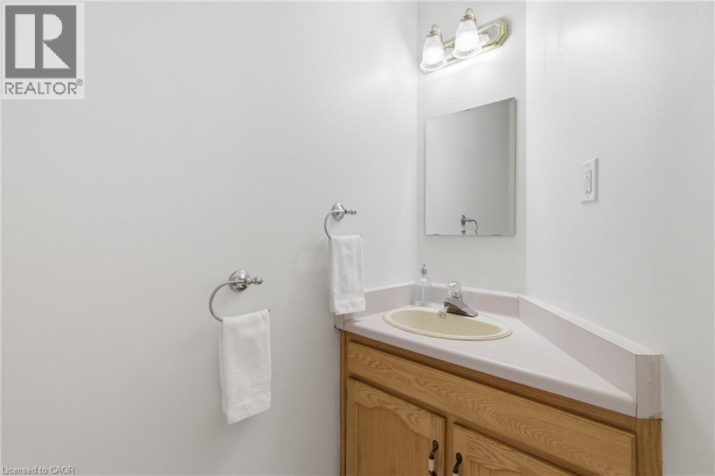 12 Sumner Crescent, Grimsby, Ontario  L3M 5E2 - Photo 23 - 40828928
