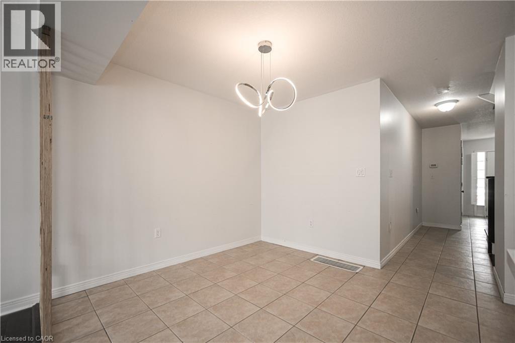 33 Hannon Crescent, Hannon, Ontario  L0R 1P0 - Photo 12 - 40828853