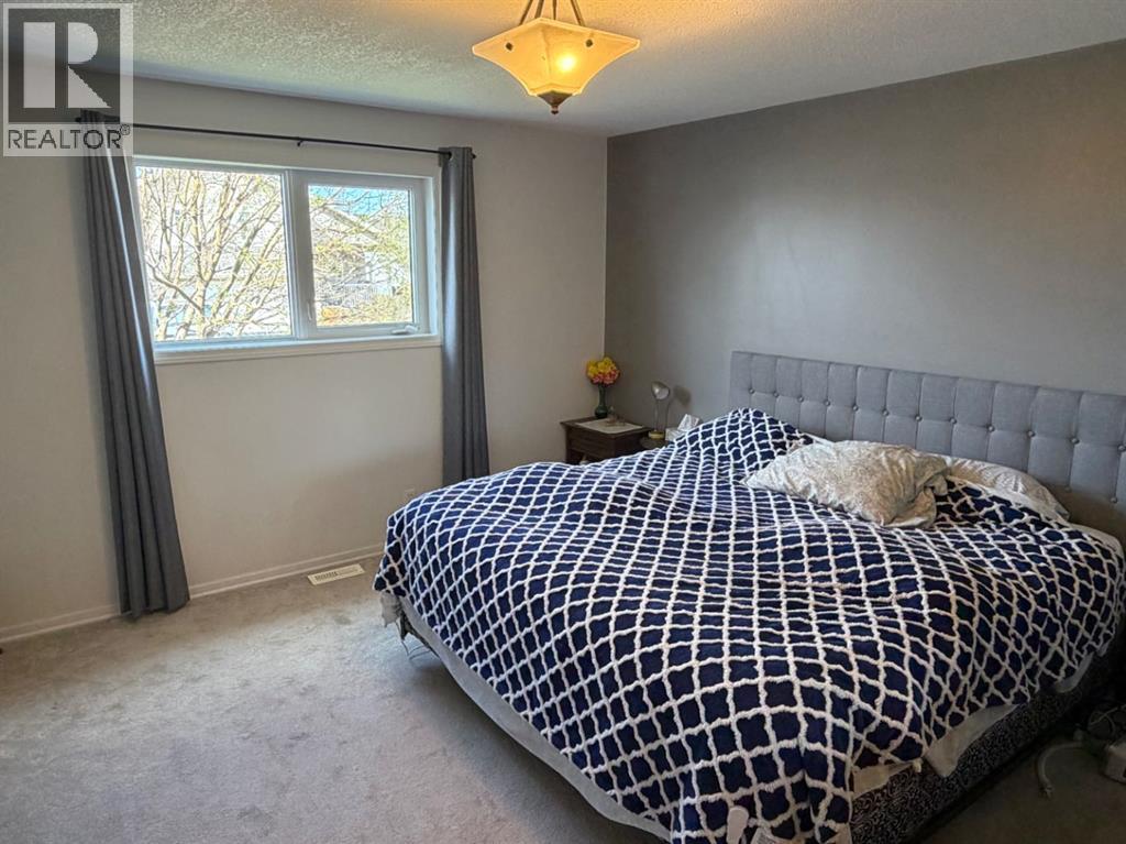 43 Riverwood Manor W, Lethbridge, Alberta  T1k 7X3 - Photo 7 - A2306744