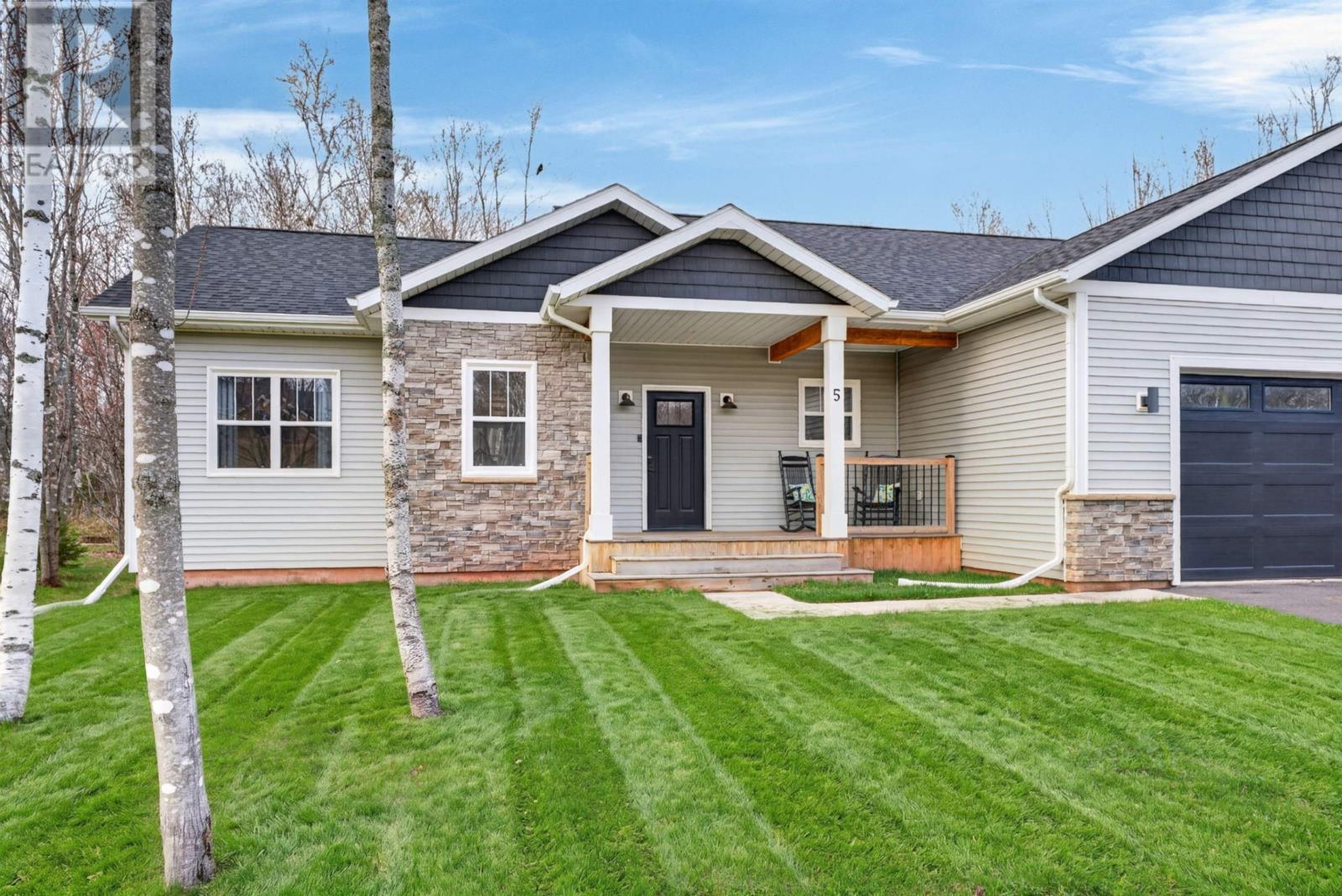 5 Heritage Drive, Miscouche, Prince Edward Island  C0B 1T0 - Photo 9 - 202610412