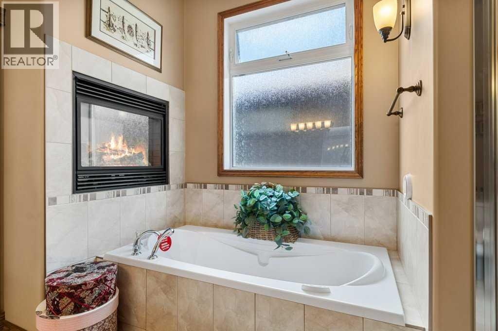 40 Oakwood Close, Red Deer, Alberta  T4P 0C5 - Photo 21 - A2309439