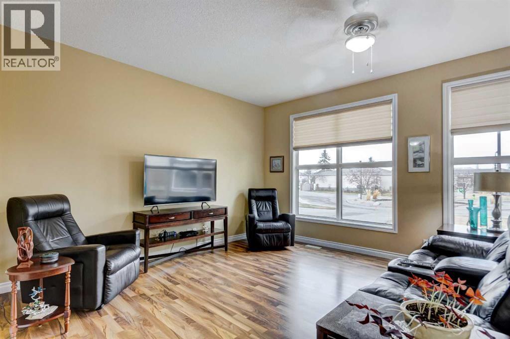 7, 43 Westlake Circle, Strathmore, Alberta  T1P 1P6 - Photo 8 - A2307176