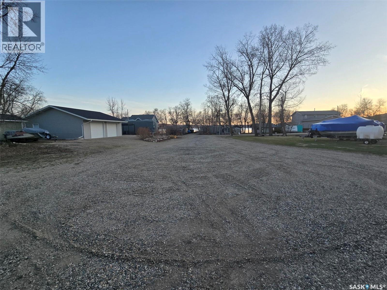 711 Ash Bay, Crooked Lake, Saskatchewan  S0G 2B0 - Photo 4 - SK035571