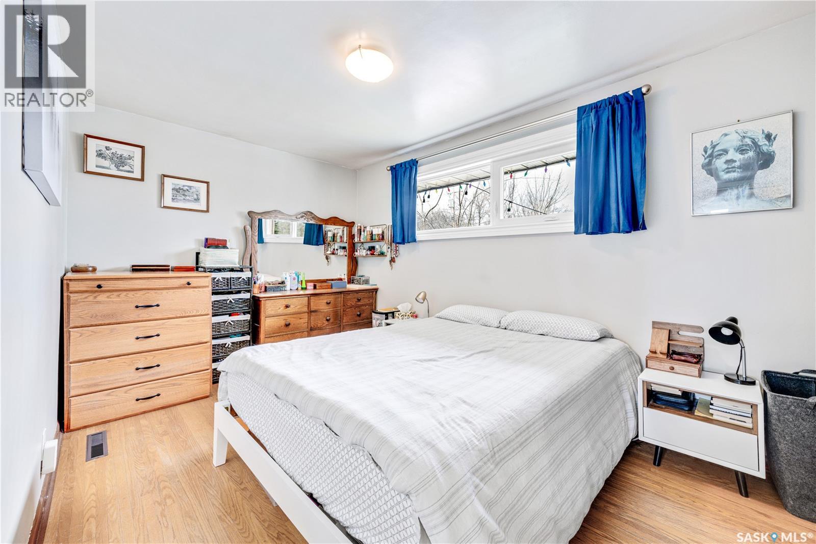 2406 Irvine Avenue, Saskatoon, Saskatchewan  S7J 2A8 - Photo 17 - SK035553