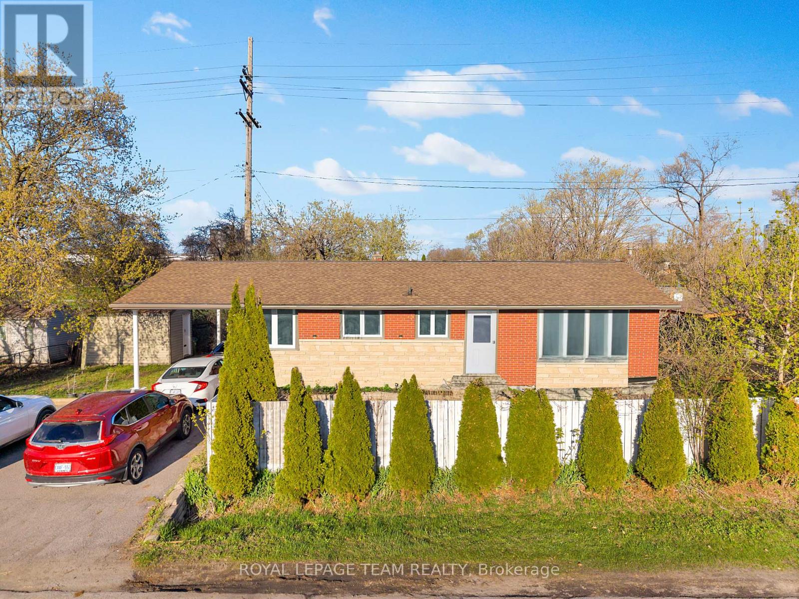 925 Moorvale Street, Ottawa, Ontario  K1K 3K9 - Photo 1 - X13110746