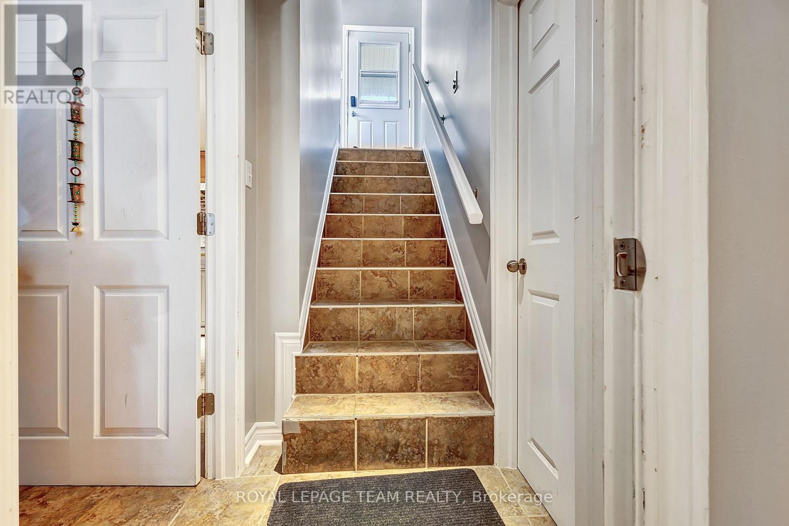 925 Moorvale Street, Ottawa, Ontario  K1K 3K9 - Photo 26 - X13110746