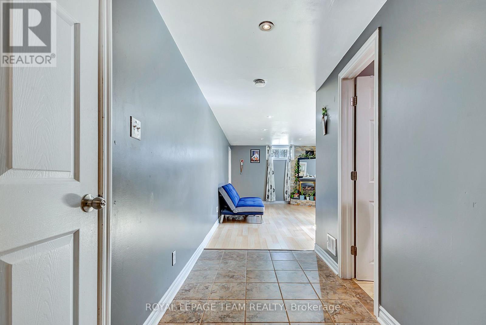 925 Moorvale Street, Ottawa, Ontario  K1K 3K9 - Photo 27 - X13110746