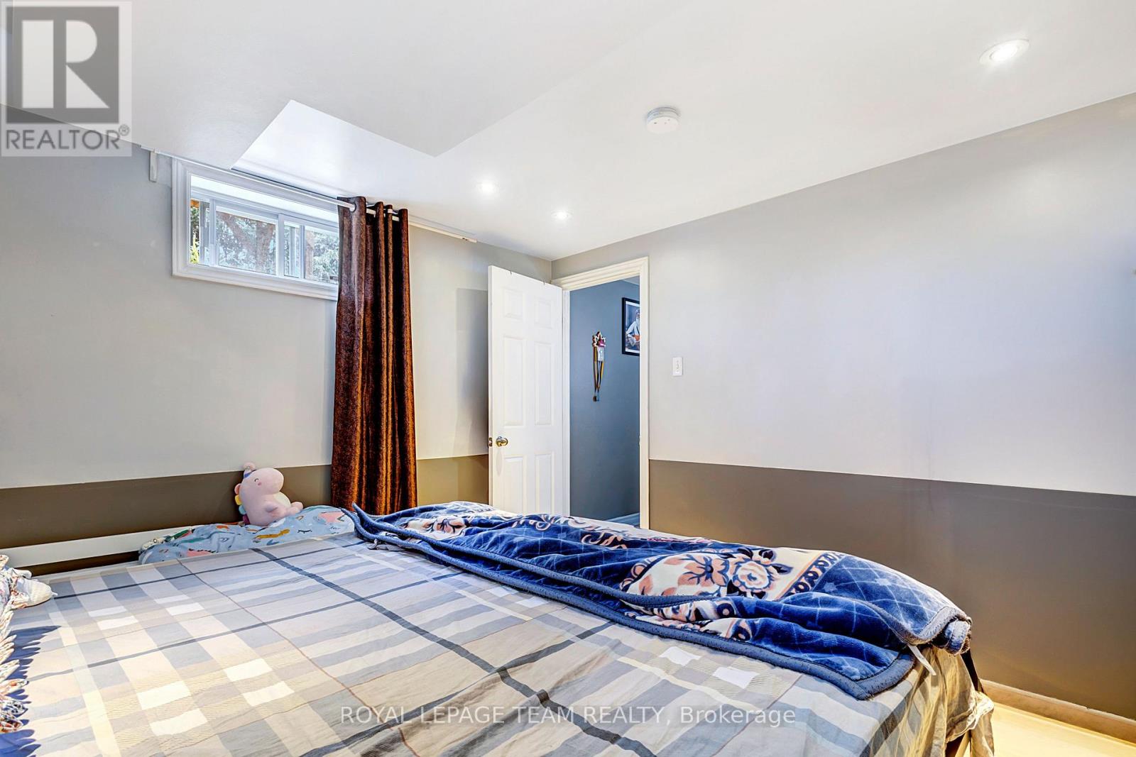 925 Moorvale Street, Ottawa, Ontario  K1K 3K9 - Photo 34 - X13110746