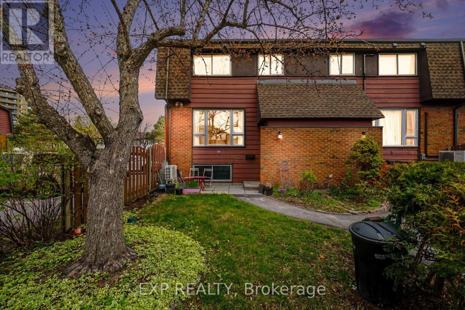 7A BANNER ROAD, Ottawa, Ontario