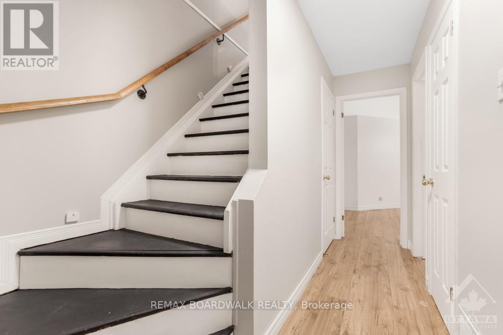 19 - 1400 Wildberry Court, Ottawa, Ontario  K1C 7K6 - Photo 13 - X13110790