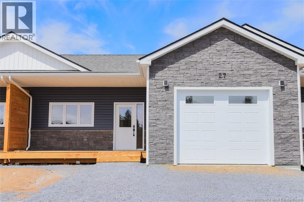 27 White Pine Court, Hampton, New Brunswick  E5N 0P3 - Photo 1 - NB139183
