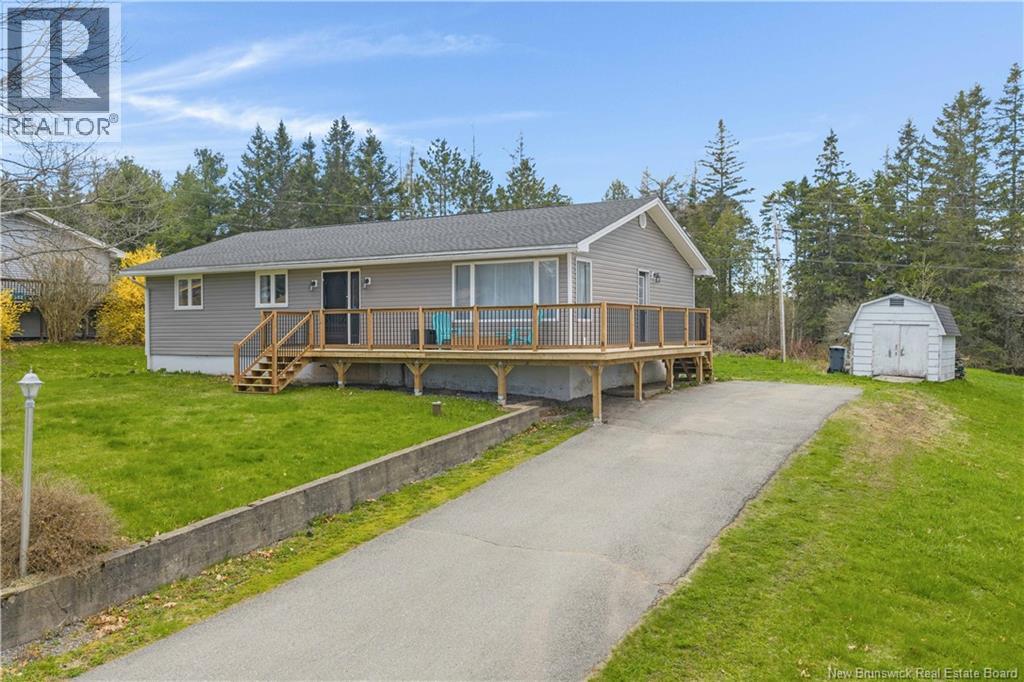 8 Saunders Street, Nauwigewauk, New Brunswick