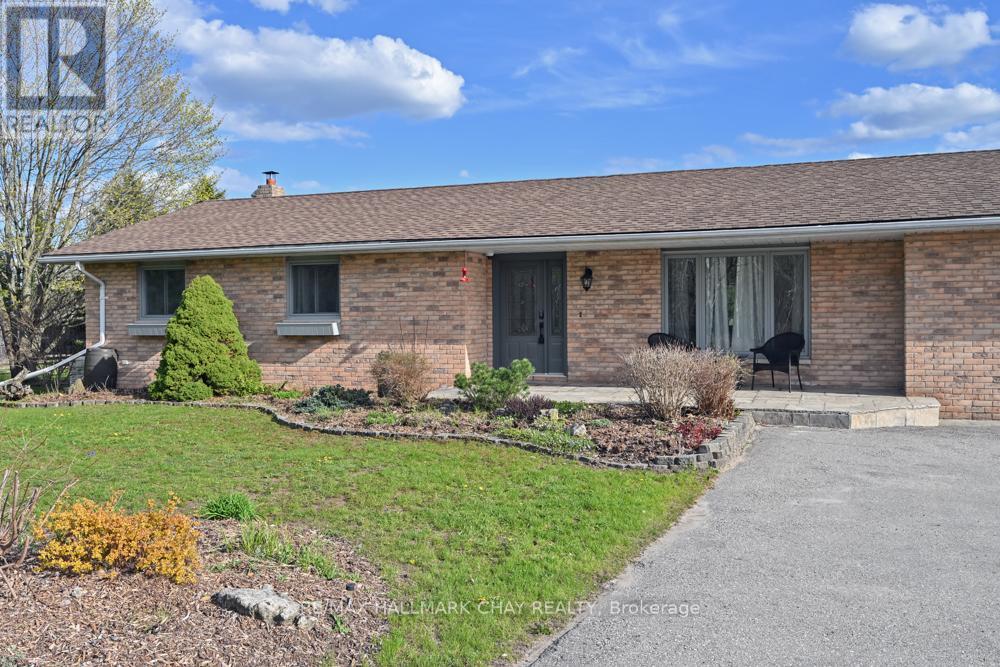6439 20th Side Road, Essa, Ontario  L0M 1B0 - Photo 3 - N12881184