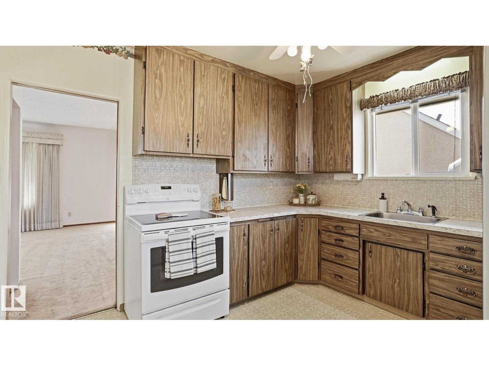 13024 Sherbrooke Av Nw Nw, Edmonton, Alberta  T5L 4E8 - Photo 12 - E4486575