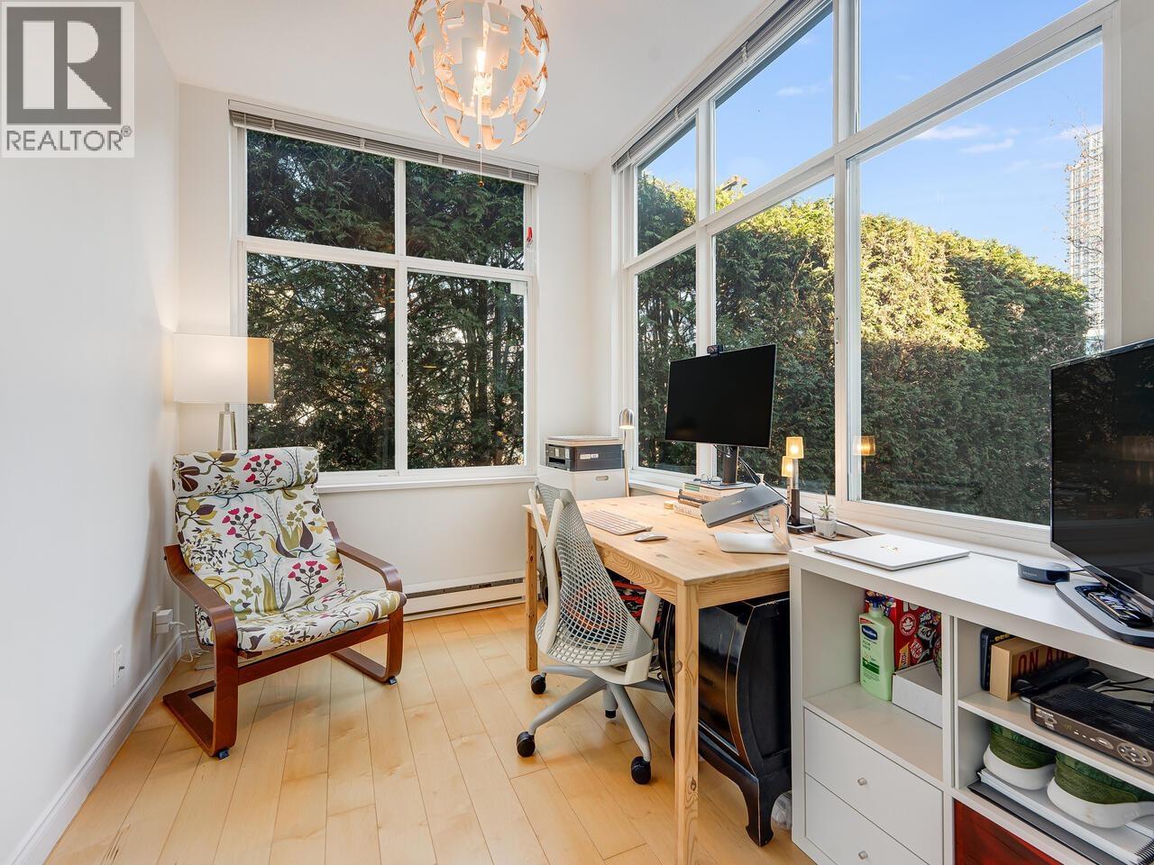 210 1675 W 10th Avenue, Vancouver, British Columbia  V6J 2A2 - Photo 10 - R3121798