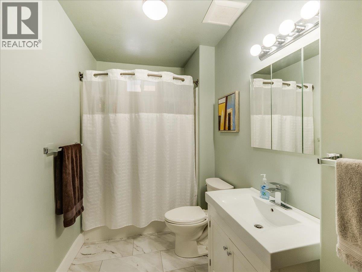 2824 9th Avenue, Castlegar, British Columbia  V1N 2Z1 - Photo 19 - 10380148