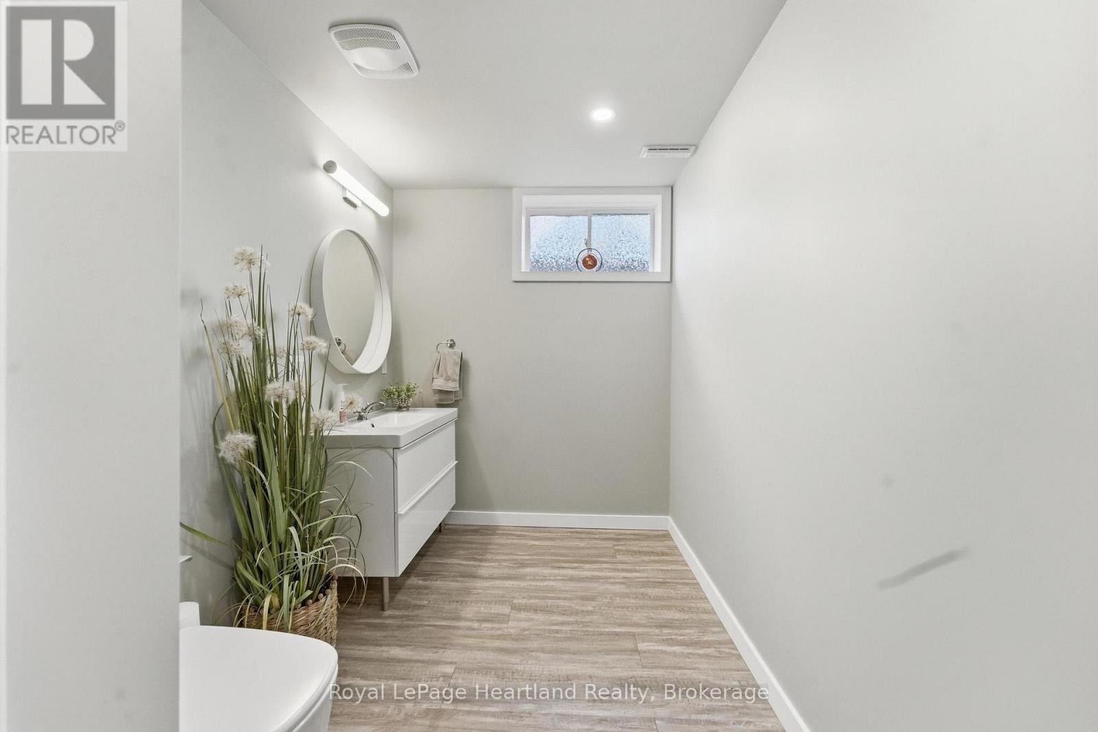 77961 Dryden Lane, Central Huron, Ontario  N0M 1G0 - Photo 39 - X13110698