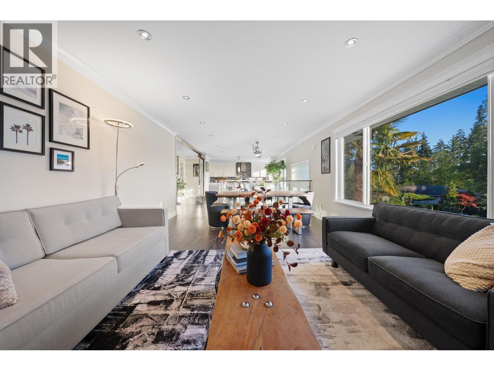 906 Strathaven Drive, North Vancouver, British Columbia  V7H 2J9 - Photo 10 - R3121793